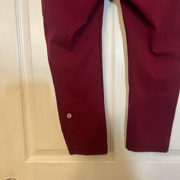 Lululemon Speed Up Tight 28” Full on Luxtreme in Deep Rouge Size 10 - Picture 7 of 10
